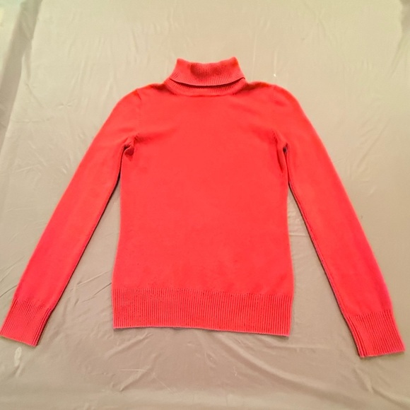 French Connection Red Turtleneck Sweater Size Medium MSRP $148 - Picture 3 of 9